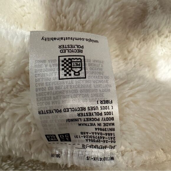 Uniqlo Soft Cream teddy bear Jacket size M - Picture 5 of 5